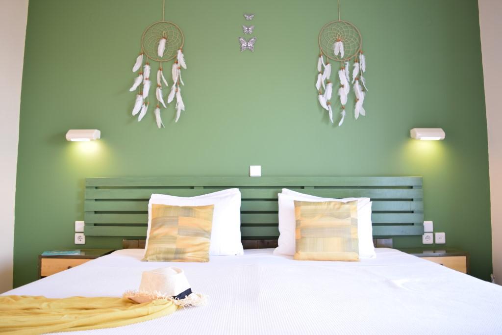 Hotel Christina Petriti 2*